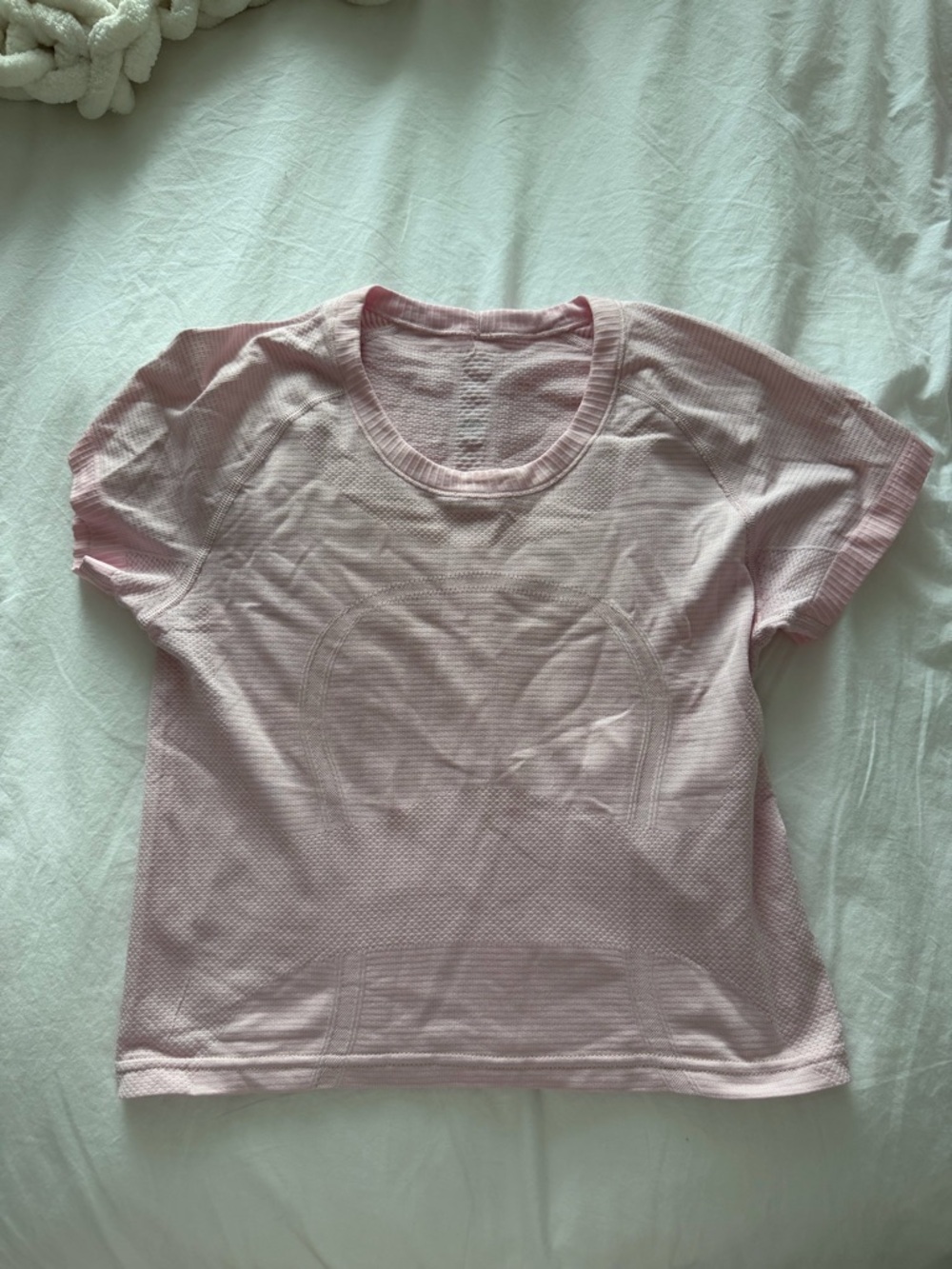 🍋Lululemon Swiftly Tech Short Sleeve - Picture 2 of 2